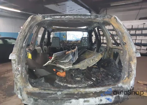 2004 Jeep Grand Cherokee Laredo z USA, uszkodzony, nr VIN 1J4GW48S84C347584